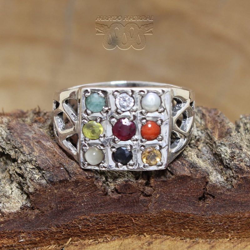 Anillo Navaratna Cuadrado