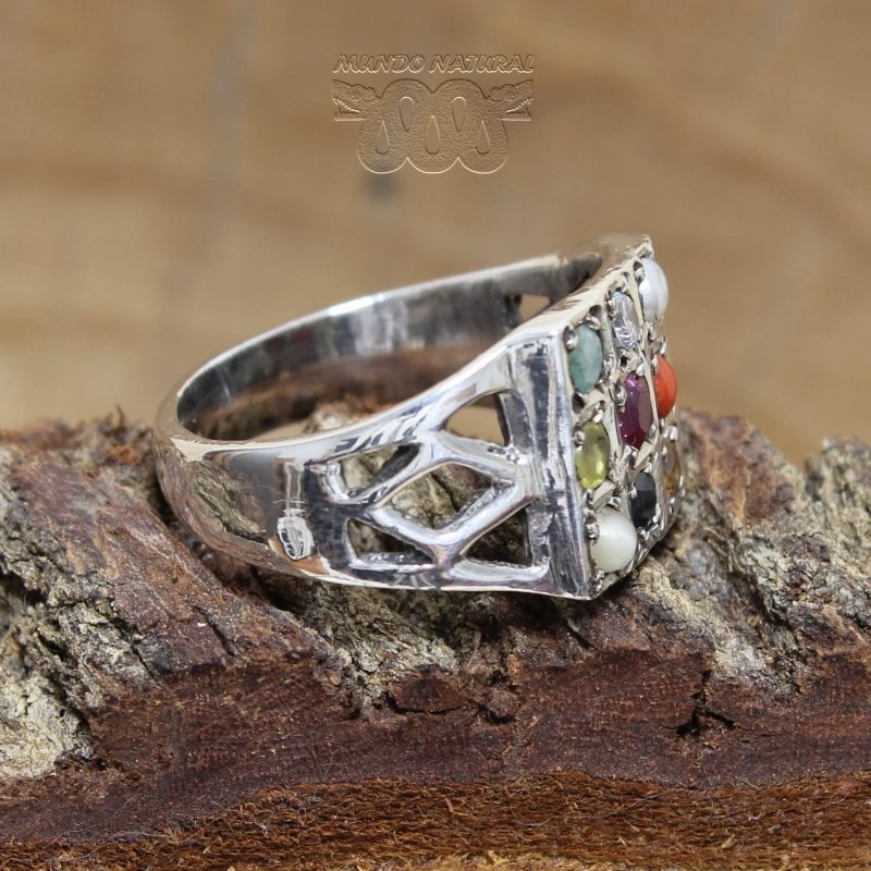 Anillo Navaratna Cuadrado