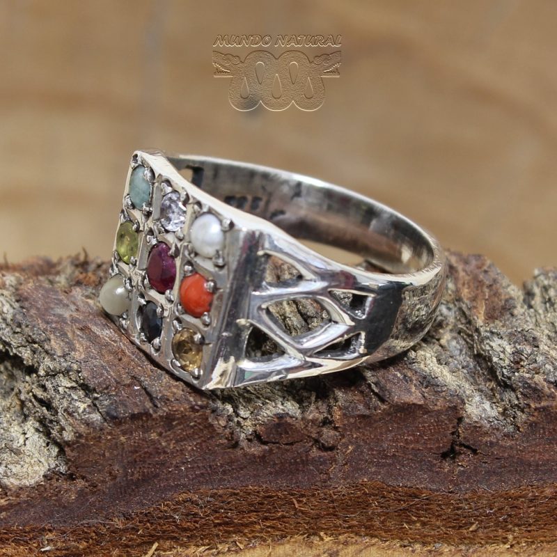 Anillo Navaratna Cuadrado