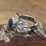 Anillo Ónix Verde Cruz