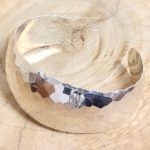 Brazalete Martillado Ancho