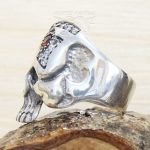 Anillo Calavera Cristal