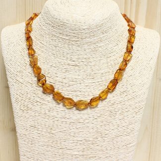 Collar Ámbar Báltico Tallado