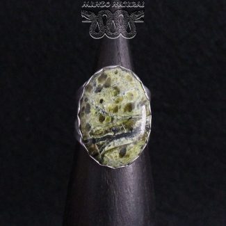 Anillo Serpentina