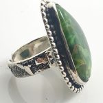Anillo Ópalo Verde Ruso