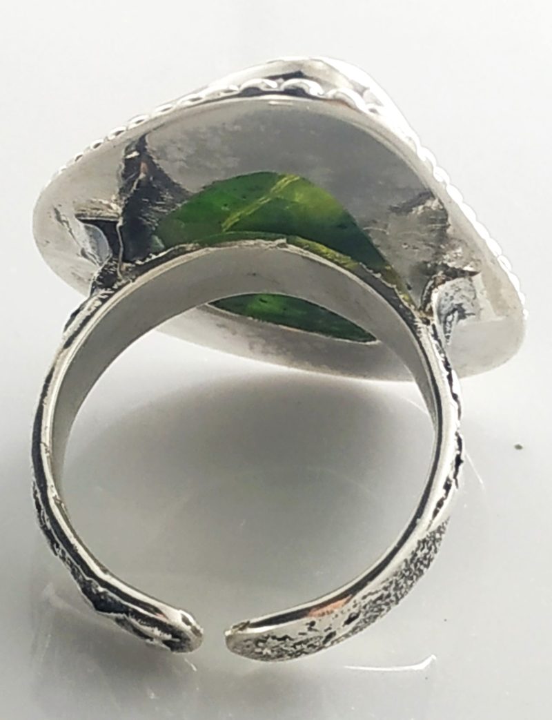 Anillo Ópalo Verde Ruso Anillo Ópalo Verde Ruso