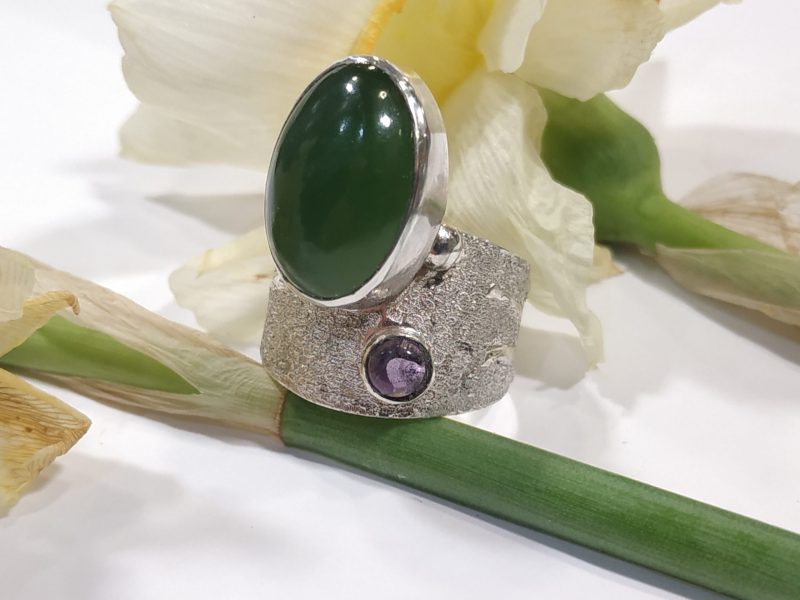 Anillo Jade Canadiense