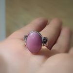 Anillo Ópalo Rosa Peruano
