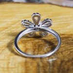 Anillo Circonitas Flor