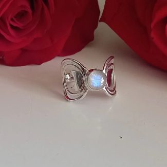 Anillo Piedra de Luna Tres Lunas