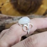 Anillo Piedra de Luna Corazón