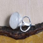 Anillo Piedra de Luna Corazón