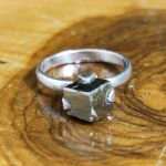 Anillo Pirita Cubo