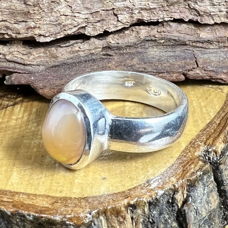 Anillo Ópalo Etíope