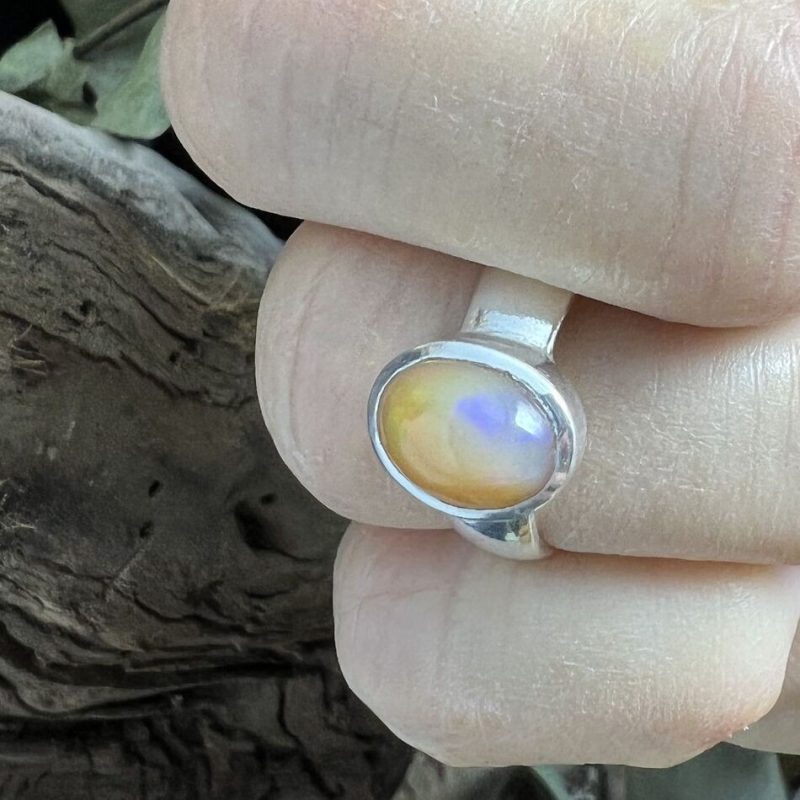 Anillo Ópalo Etíope