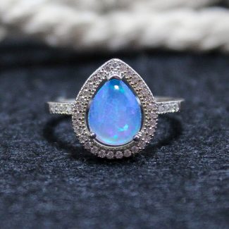 Anillo Ópalo Etíope