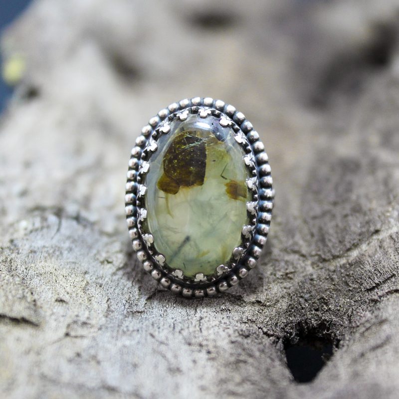 Anillo Prehnita