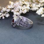 Anillo Granate y Marquesitas