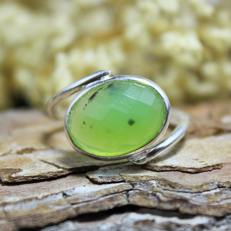 Anillo Prehnita Facetado Anillo Prehnita Facetado
