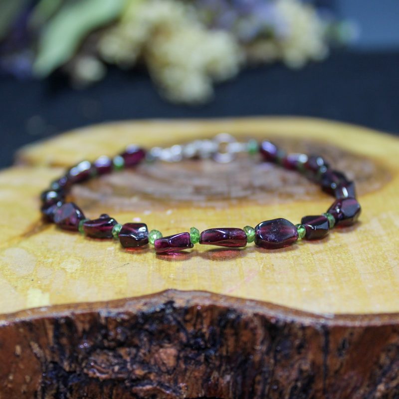Pulsera Granate y Esmeralda Pulsera Granate y Esmeralda
