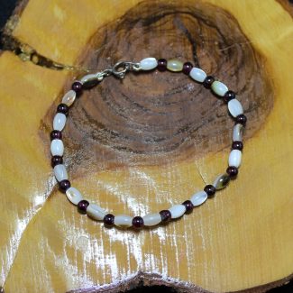 Pulsera Granate y Nácar