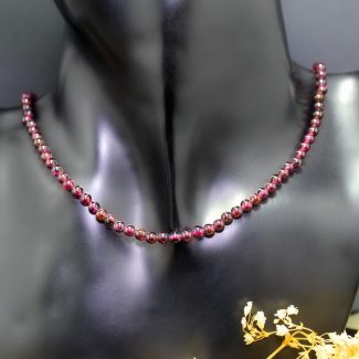 Collar Granate 4mm