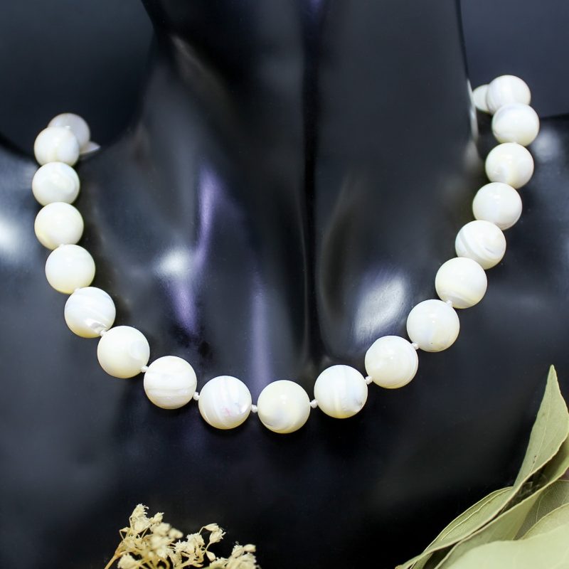 Collar Nácar 12mm