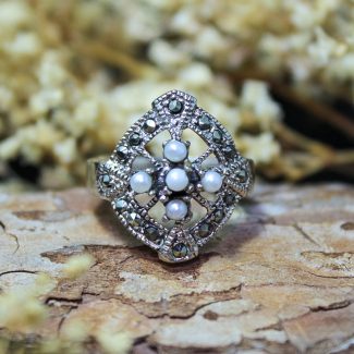 Anillo Perlas y Marquesitas