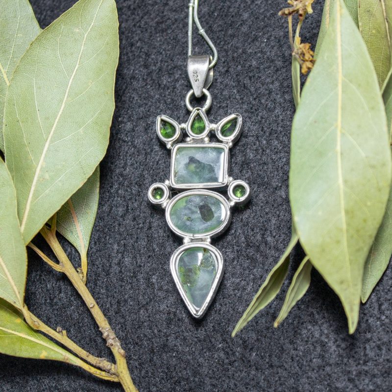 Colgante Prehnita y Peridoto Colgante Prehnita y Peridoto