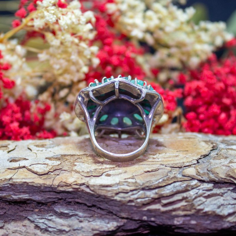 Anillo Esmeralda y Marquesitas Anillo Esmeralda y Marquesitas