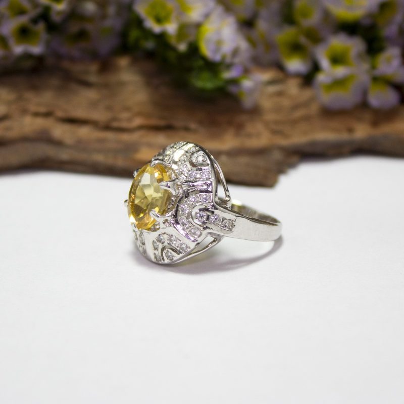 Anillo Citrino y Circonitas Anillo Citrino y Circonitas