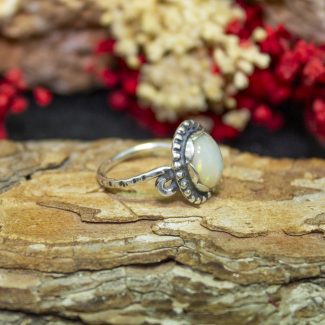 Anillo Ópalo Etíope