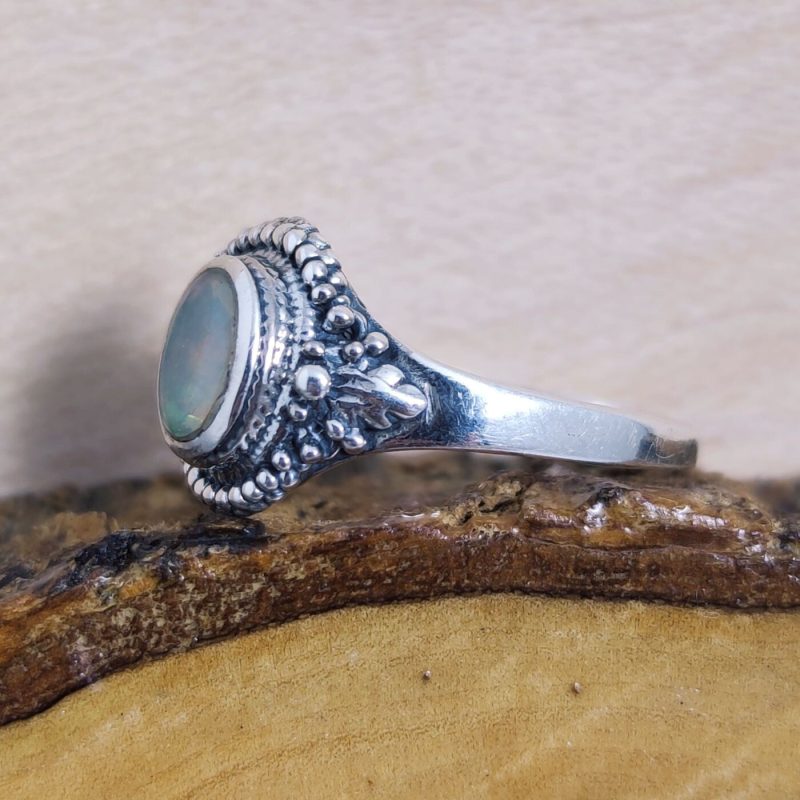 Anillo Ópalo Etíope