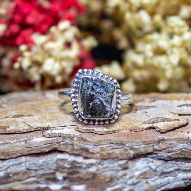 Anillo Moldavita