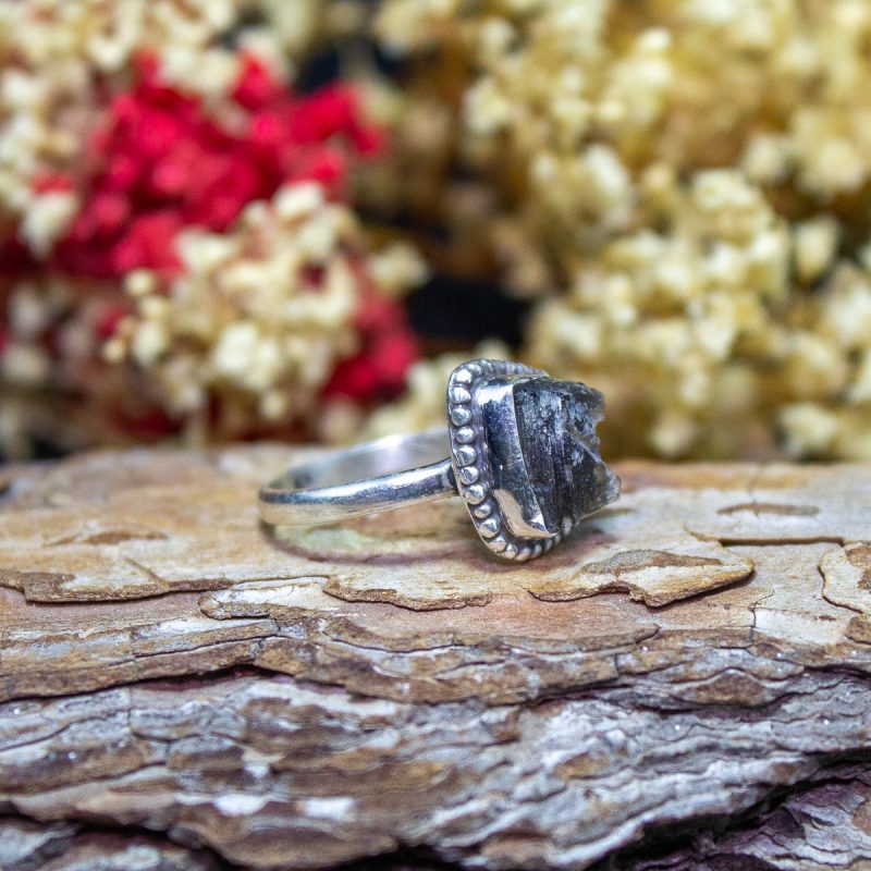 Anillo Moldavita