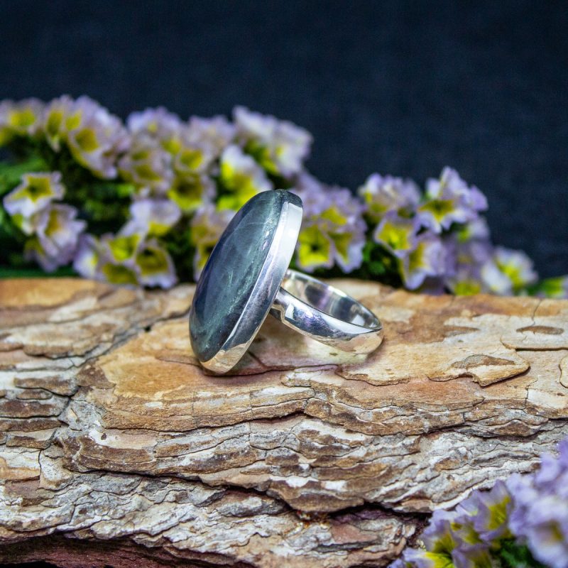Anillo Espectrolita