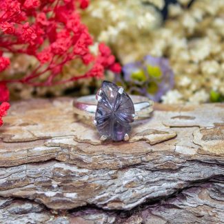 Anillo Iolita