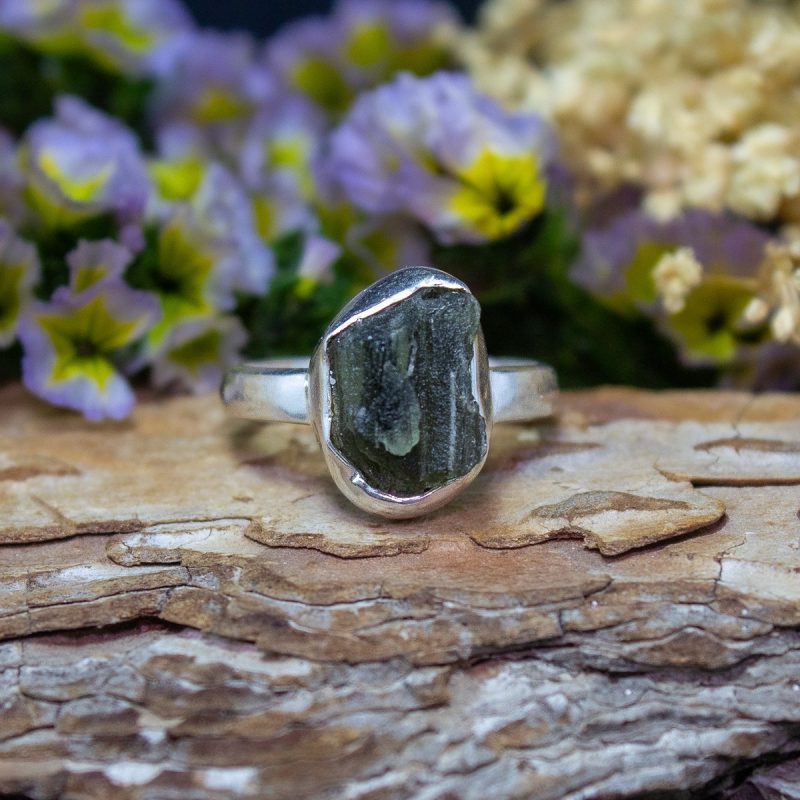 Anillo Moldavita