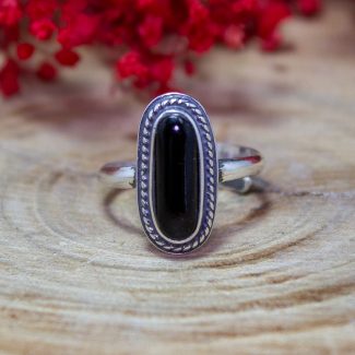 Anillo coral negro