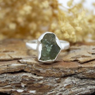 Anillo Moldavita
