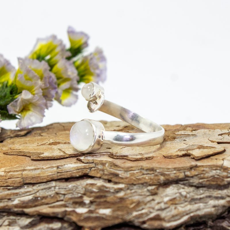 Anillo piedra de luna