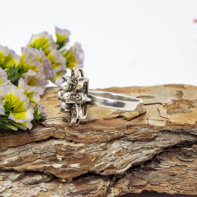 Anillo perla y marquesitas