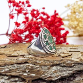 Anillo esmeralda